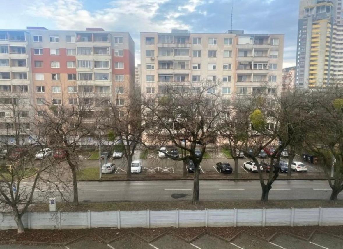 Private Apartment 1Km From Center Bratislava Ngoại thất bức ảnh